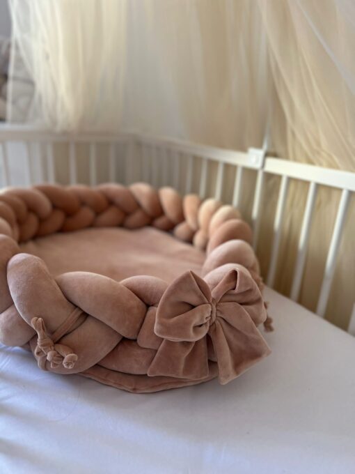 Velvety DarkBeige Babynestje