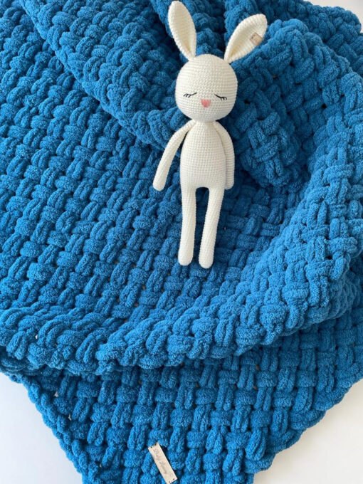Pre-order Handgemaakte BL FLUFFY deken Silkblue unisex