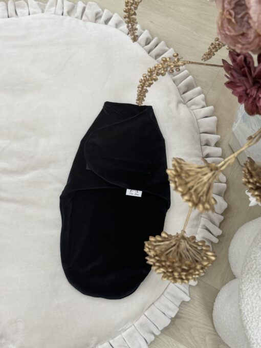 Velvety Black Inbakerdoek