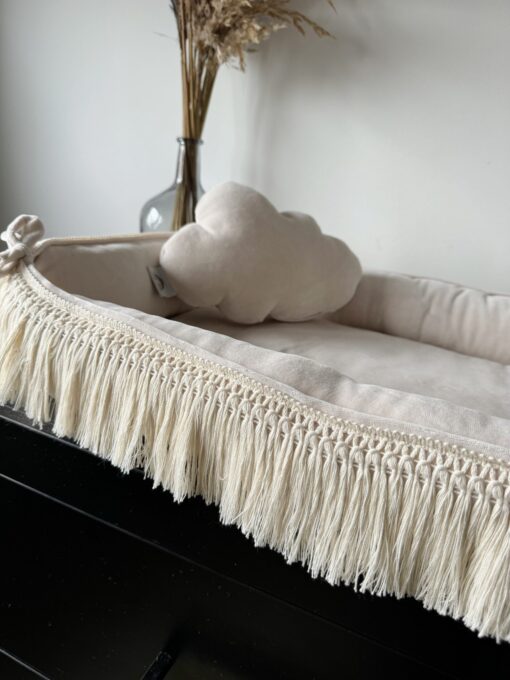 Velvety Ivory Bohemian Cloud Babynestje