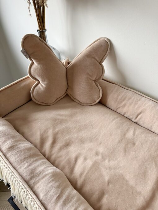 Velvety Beige Butterfly Kussen