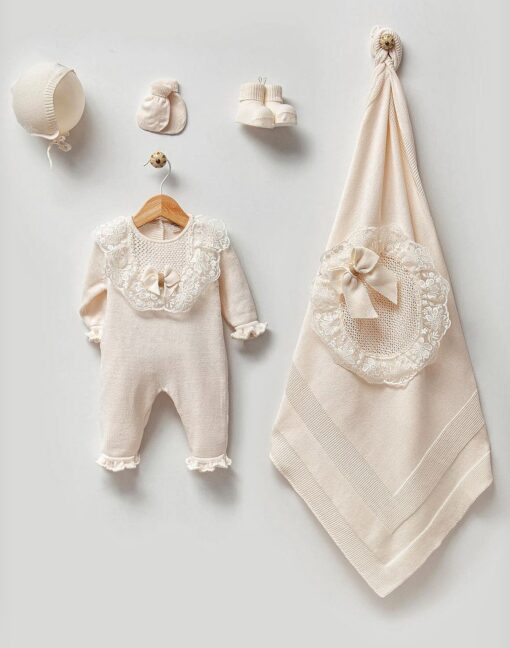 Exclusieve complete newbornset 5-delig Creme