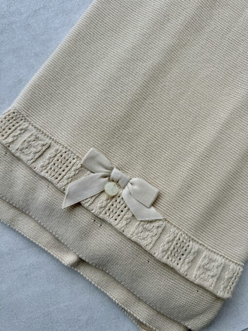 Gebreide wiegdeken Broderie Strik Beige