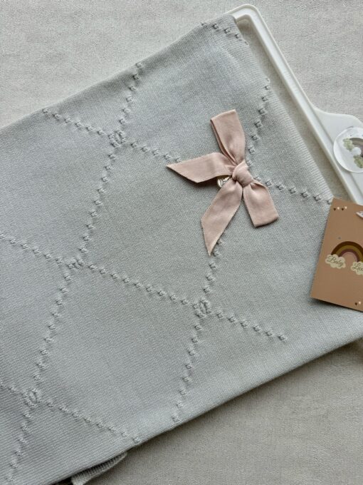 Gebreide wiegdeken Bow IceBlue