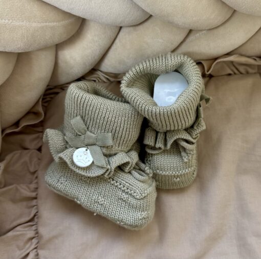 Gebreide Booties Ruffled Strik Sage