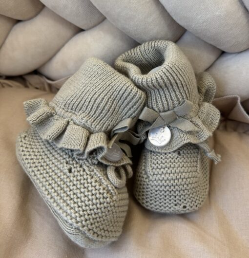 Gebreide Booties Ruffled Strik Sage
