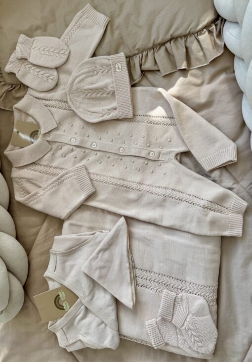 Complete Newbornset 7-delig Imperial Beige