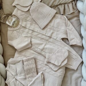 Complete Newbornset 7-delig Royal Beige