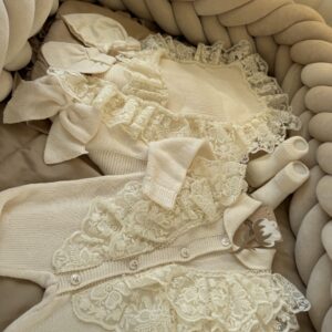 Unieke complete newbornset wikkeldeken Creme