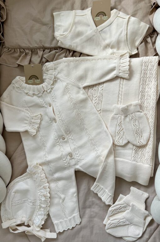 Complete Newbornset 7-delig Majestic Beige