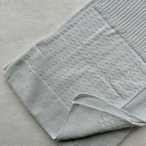 Gebreide wiegdeken IceBlue