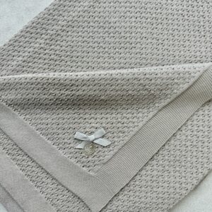 Gebreide wiegdeken Motief Mink