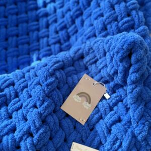 Pre-order Handgemaakte BL FLUFFY deken Royalblue