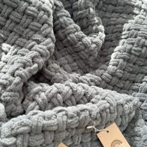 Pre-order Handgemaakte BL FLUFFY deken Stone