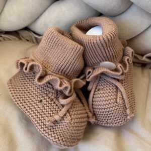 Gebreide Booties Ruffle ChestNut