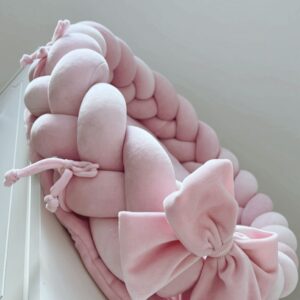 Velvety Pink Babynestje