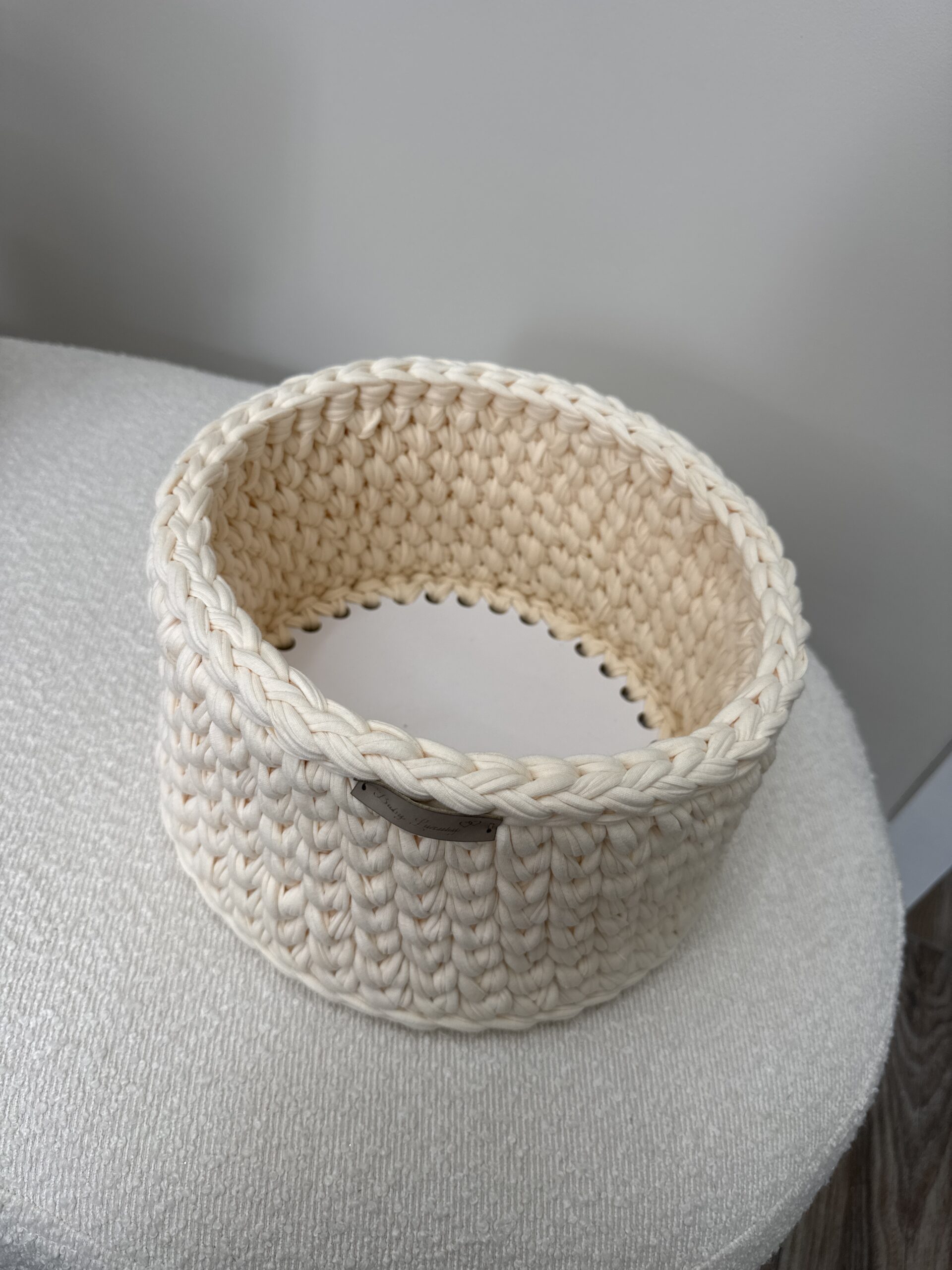 Handgemaakte Commodemand Rond Ecru #8 - Afbeelding 2